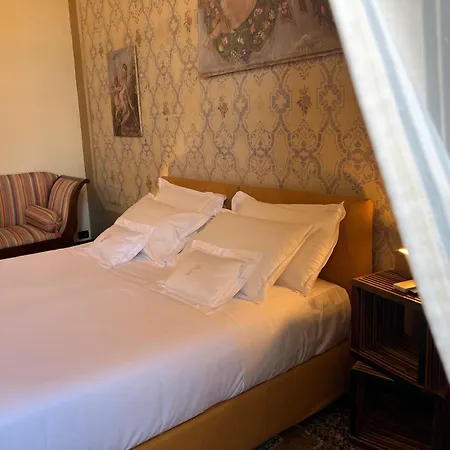 Gelsomino Exclusive House Adult Only